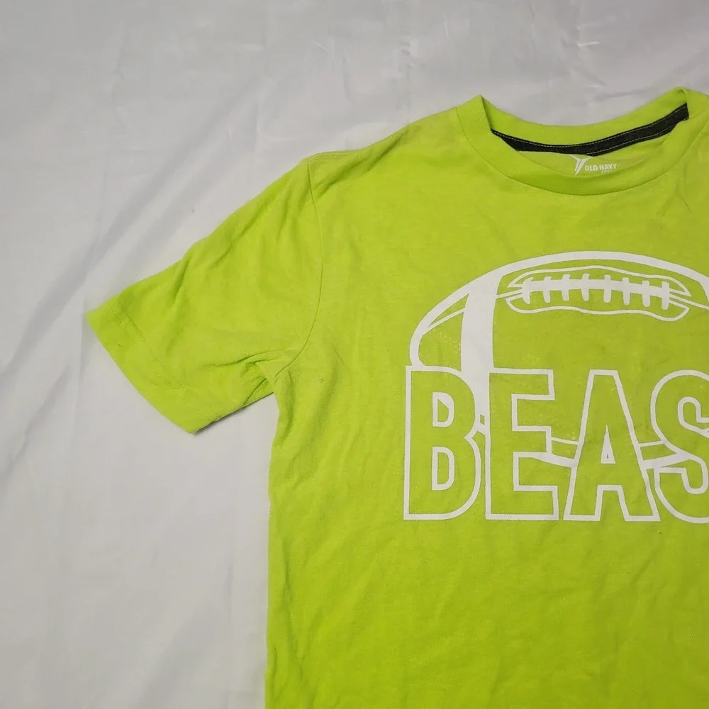 Old Navy Kids Active Go-Dry T-Shirt XL 14-16 Lime Green Beast Football Graphic